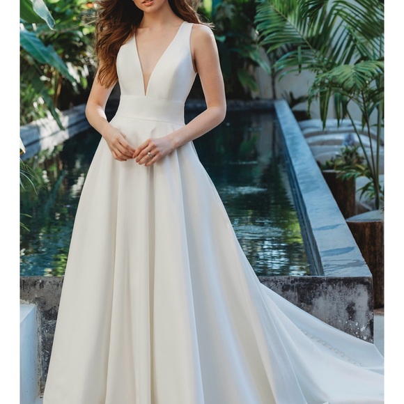 New with tags wedding dress! - Picture 9 of 16